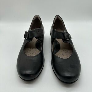 Ecco Black Leather Mary Jane Flats US 8